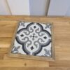 Dessous de plat Bois et carrelage Noir Gris et Blanc – Image 2