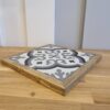 Dessous de plat Bois et carrelage Noir Gris et Blanc – Image 3